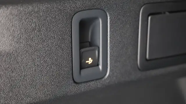 Volkswagen Tiguan R-Line eTSI DSG Ansicht 25