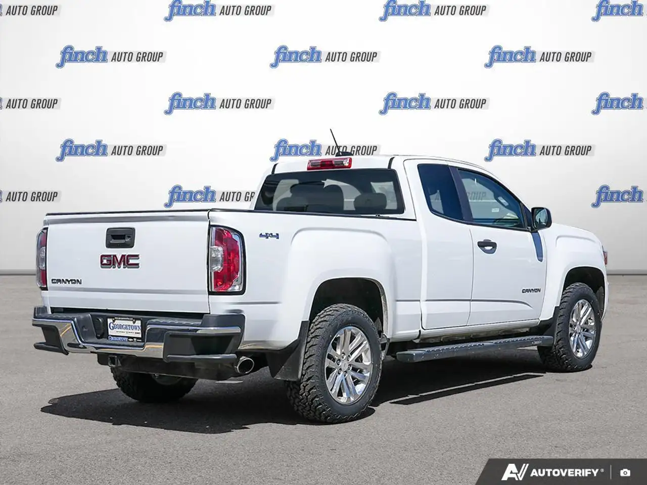 GMC Canyon снимка GMC Canyon