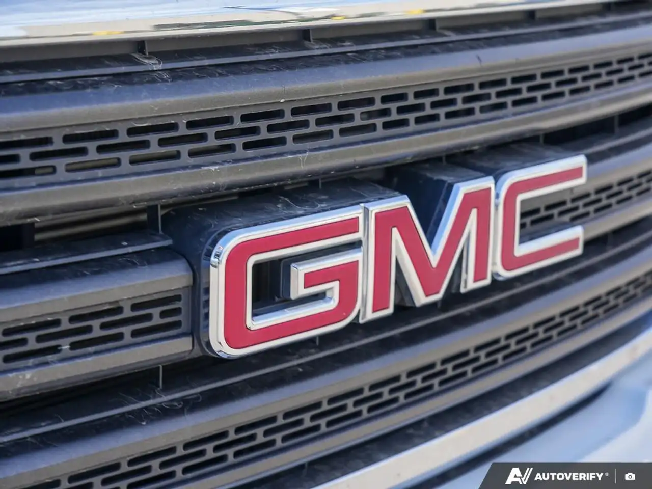 GMC Canyon снимка GMC Canyon