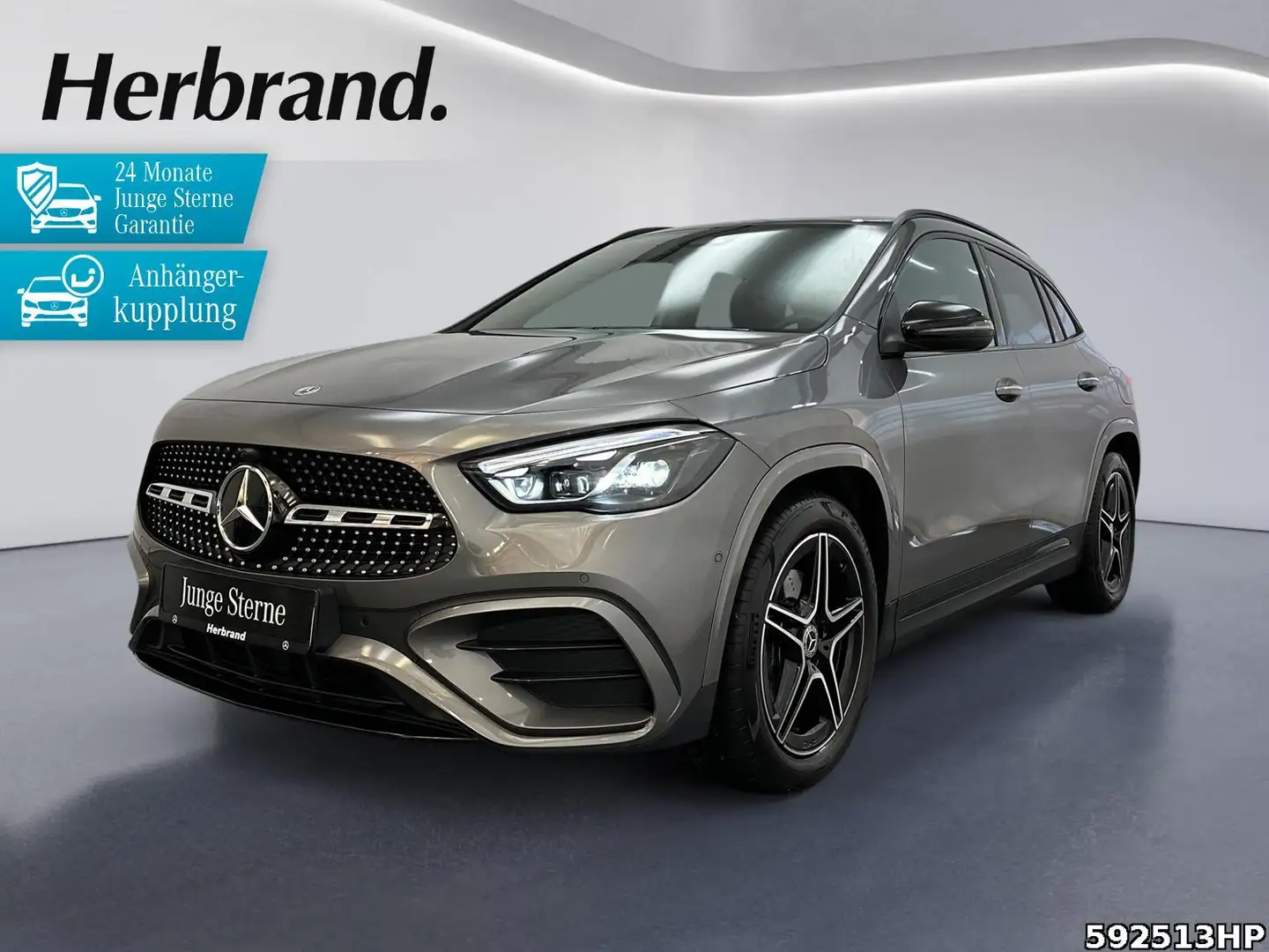 Mercedes-Benz GLA 200 d AMG Line DISTRONIC MULTIBEAM Nightp. Grau - 1