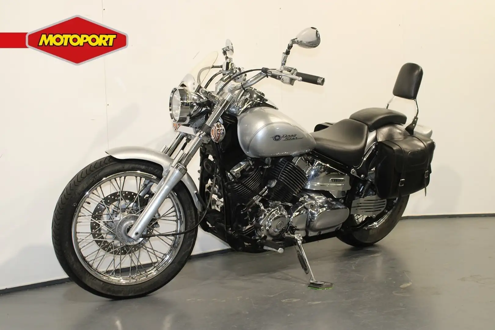 Yamaha XVS 650 dragstar Zilver - 2