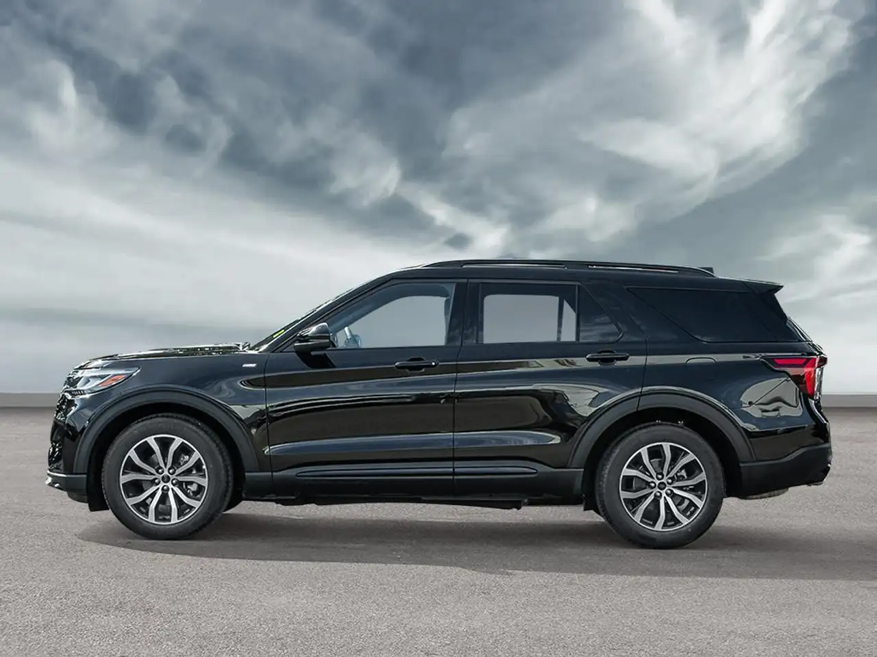 Ford Explorer снимка Ford Explorer