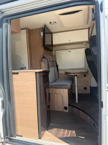 Fiat Ducato view 10