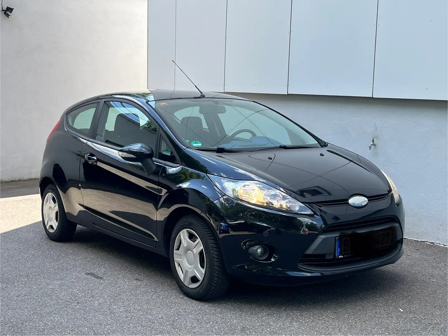 Ford Fiesta 1.25 Zahnriemen Neu Bremsen Neu KLIMA Schwarz - 2