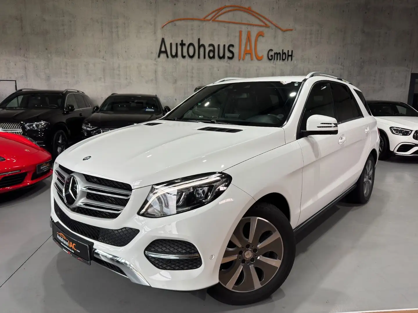 Mercedes-Benz GLE 350 /d/4Matic/360*/LEDER/AHK/LED/ Weiß - 1
