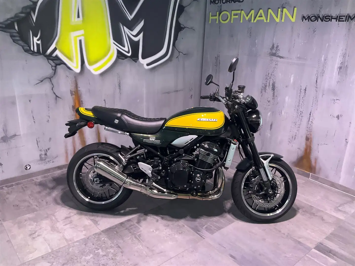 Kawasaki Z 900 SONDERPREIS mit Tageszulassung Verde - 1