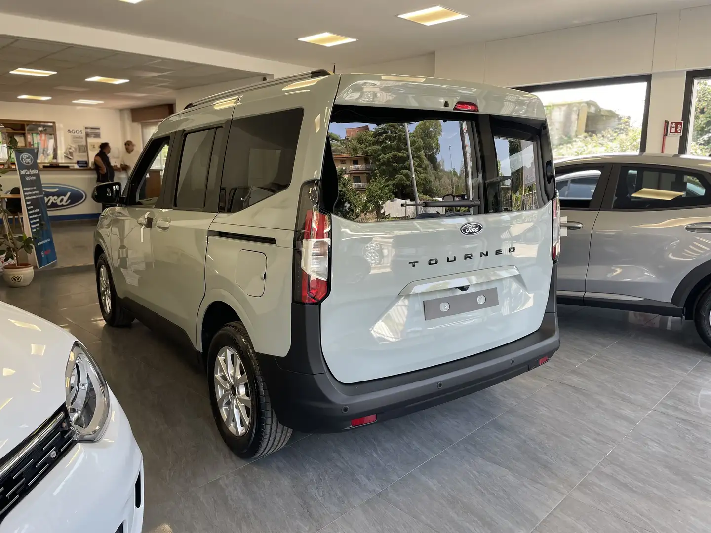 Ford Tourneo Courier Tourneo courier ii 1.0 ecoboost 125cv titanium Grigio - 2