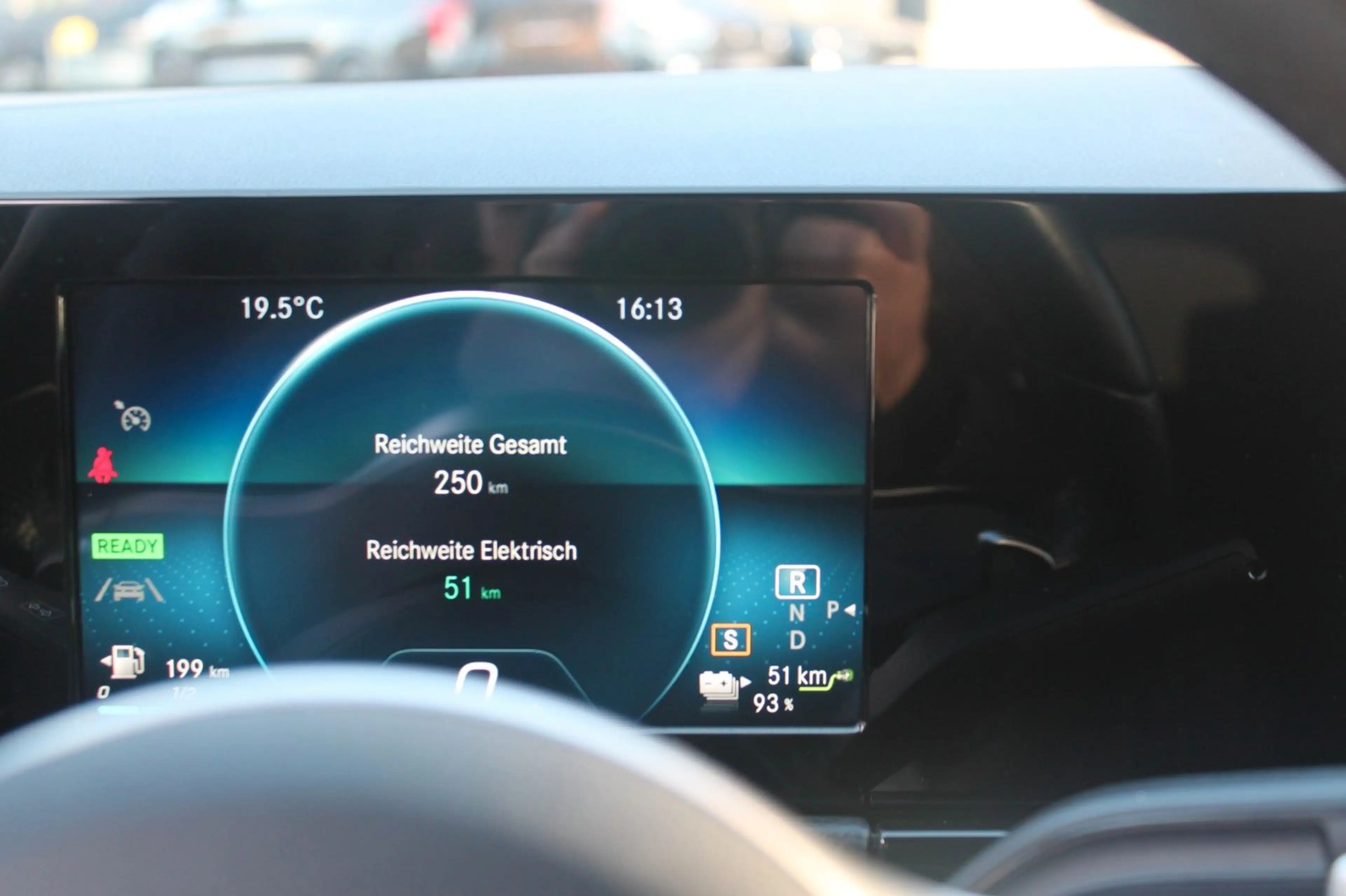 Mercedes-Benz B 250 e DCT*AMG Line+Styling*MBUX*LED* Sitzhzg — photo 10