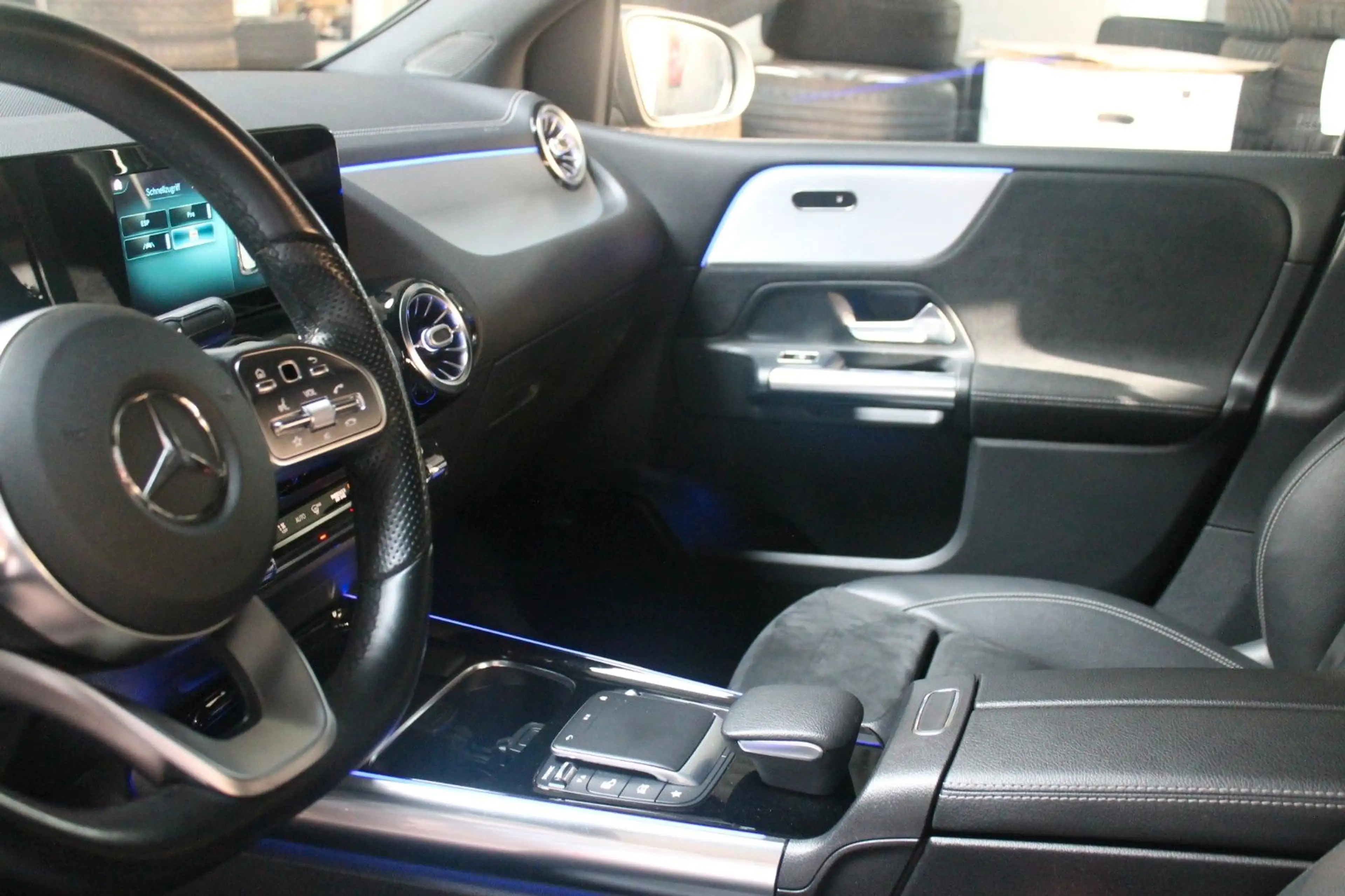 Mercedes-Benz B 250 e DCT*AMG Line+Styling*MBUX*LED* Sitzhzg — photo 7