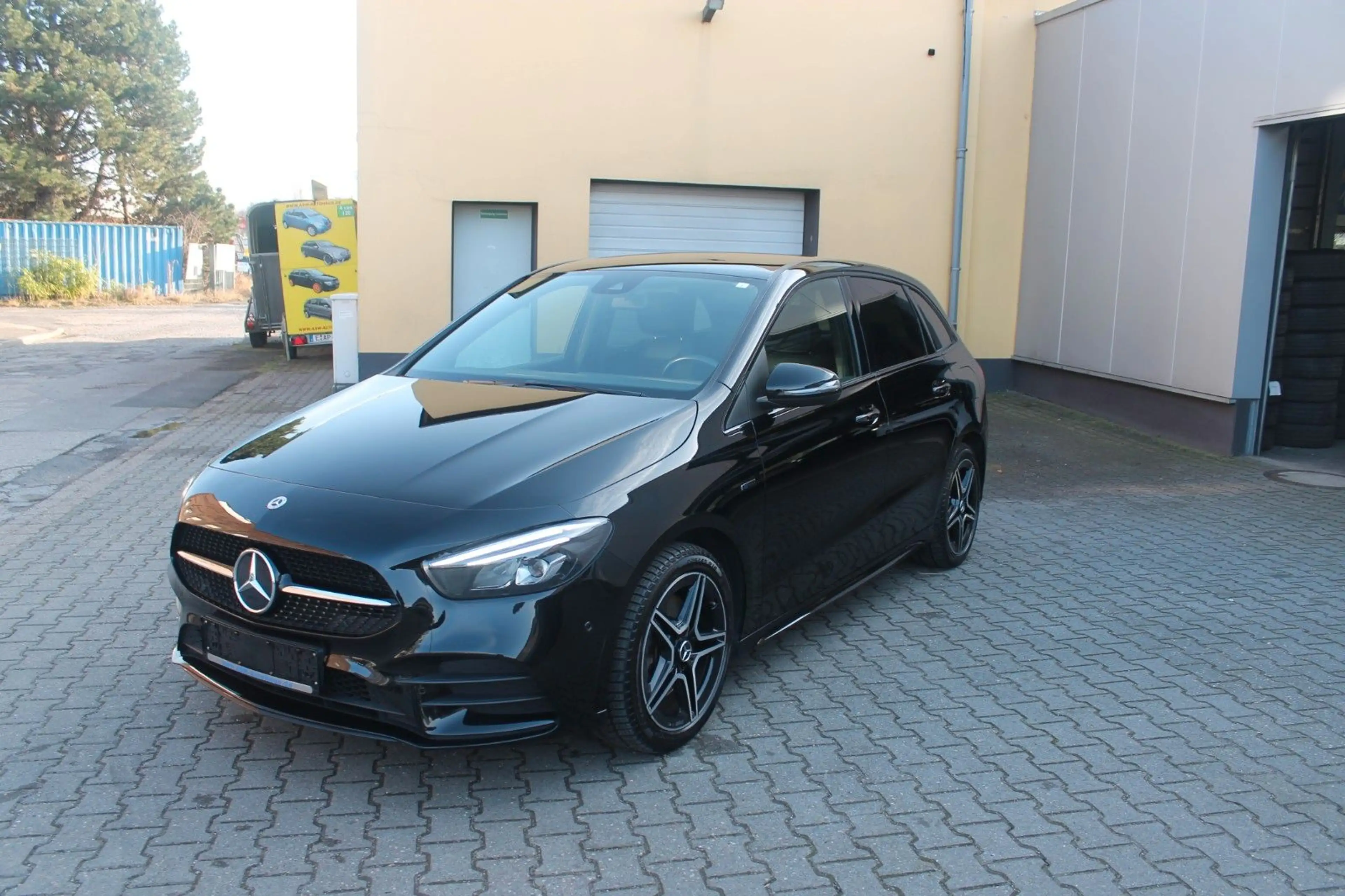 Mercedes-Benz B 250 e DCT*AMG Line+Styling*MBUX*LED* Sitzhzg — photo 5