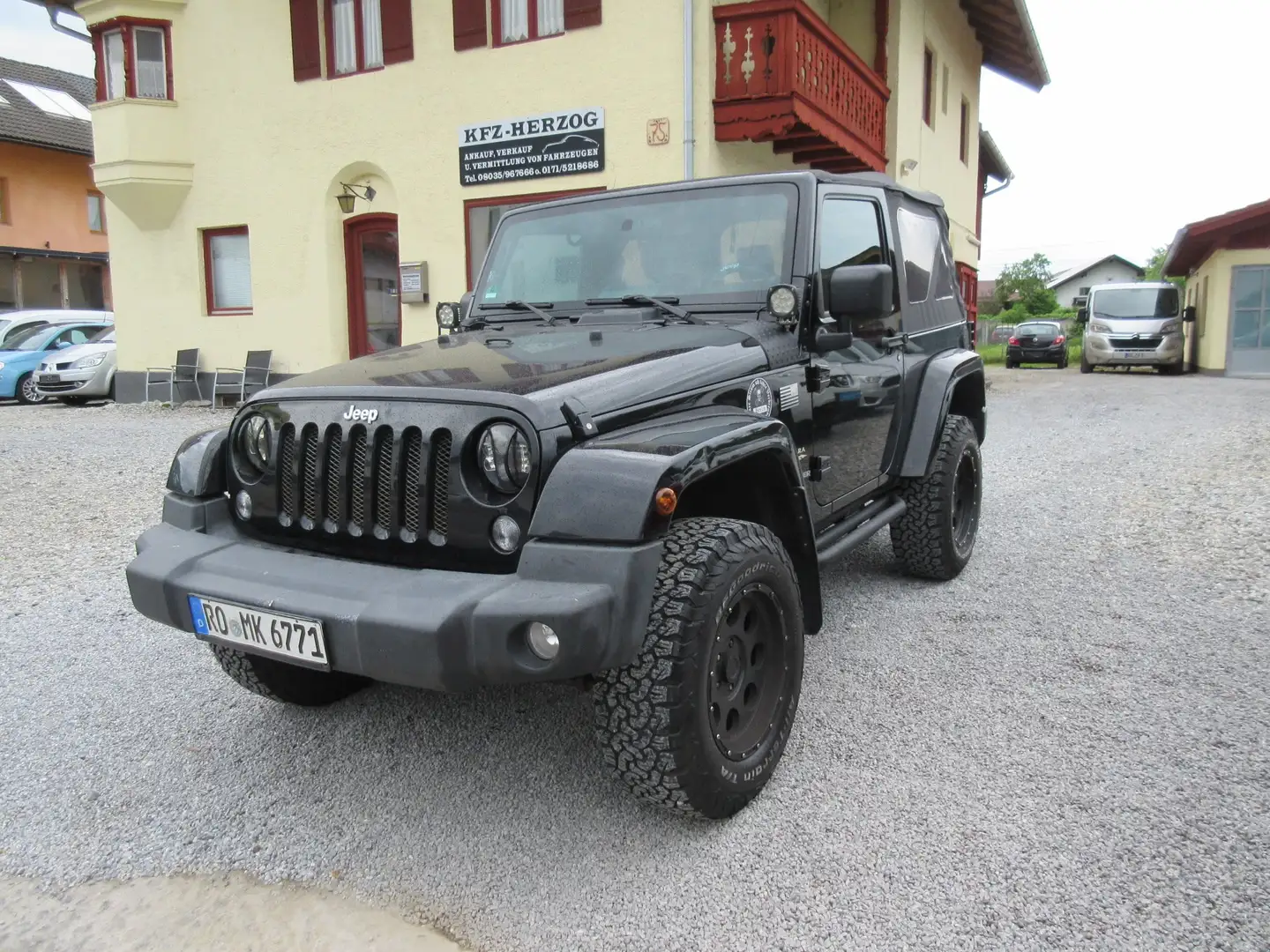 Jeep Wrangler Wrangler Soft-Top 3-Türer 3.8 Sport Schwarz - 1