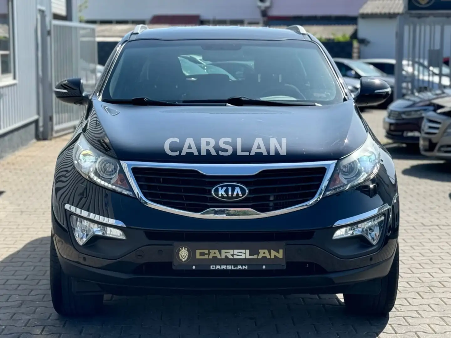 Kia Sportage 2.0 CRDi 4WD SPIRIT NAVI+LED+AHK+R.KAME Schwarz - 2