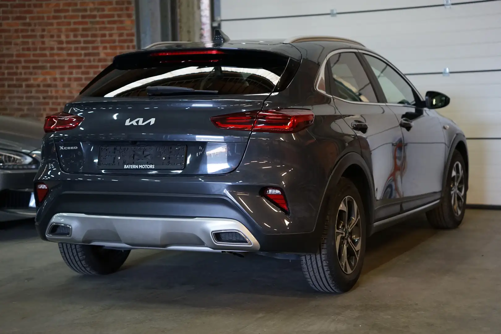 Kia XCeed 1.0 T-GDi Benzine CarPlay LED 2022 Garantie Grijs - 2