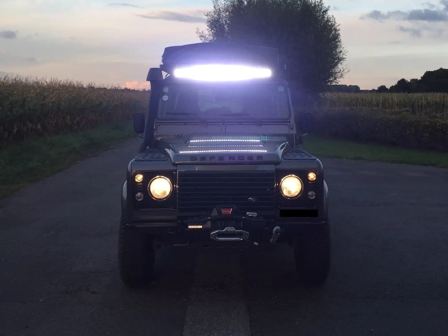 Land Rover Defender Defender 90 DPF Station Wagon SE Gris - 1