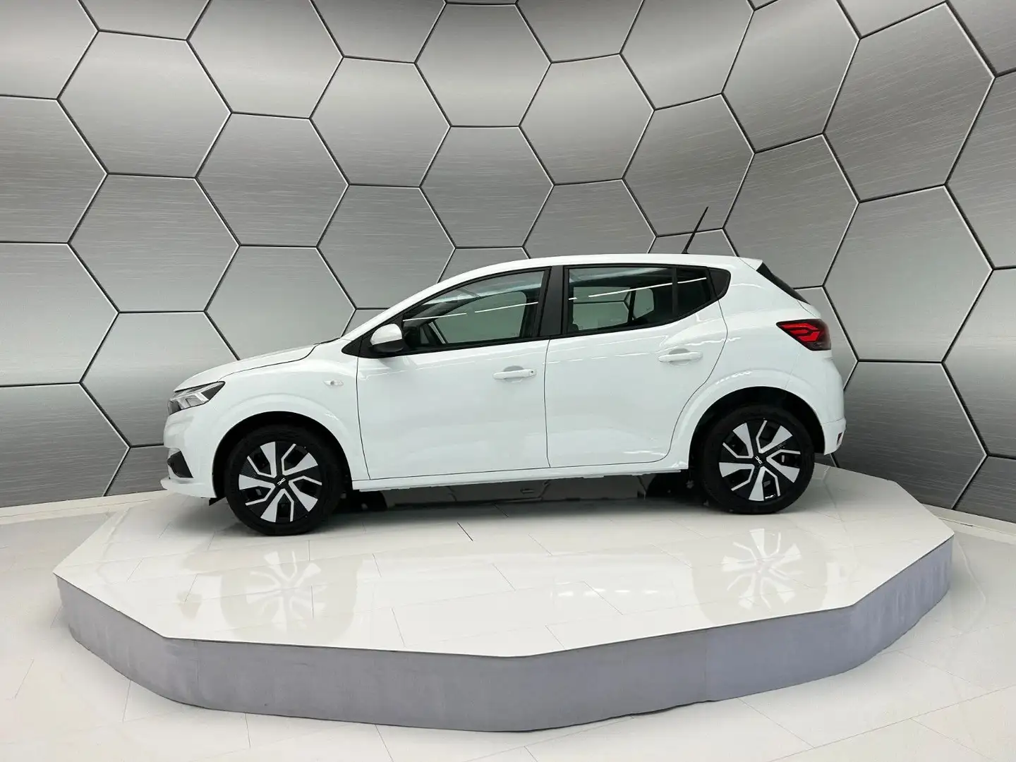 Dacia Sandero Expression ECO-G 120 Auto Klima PDC Fehér - 2