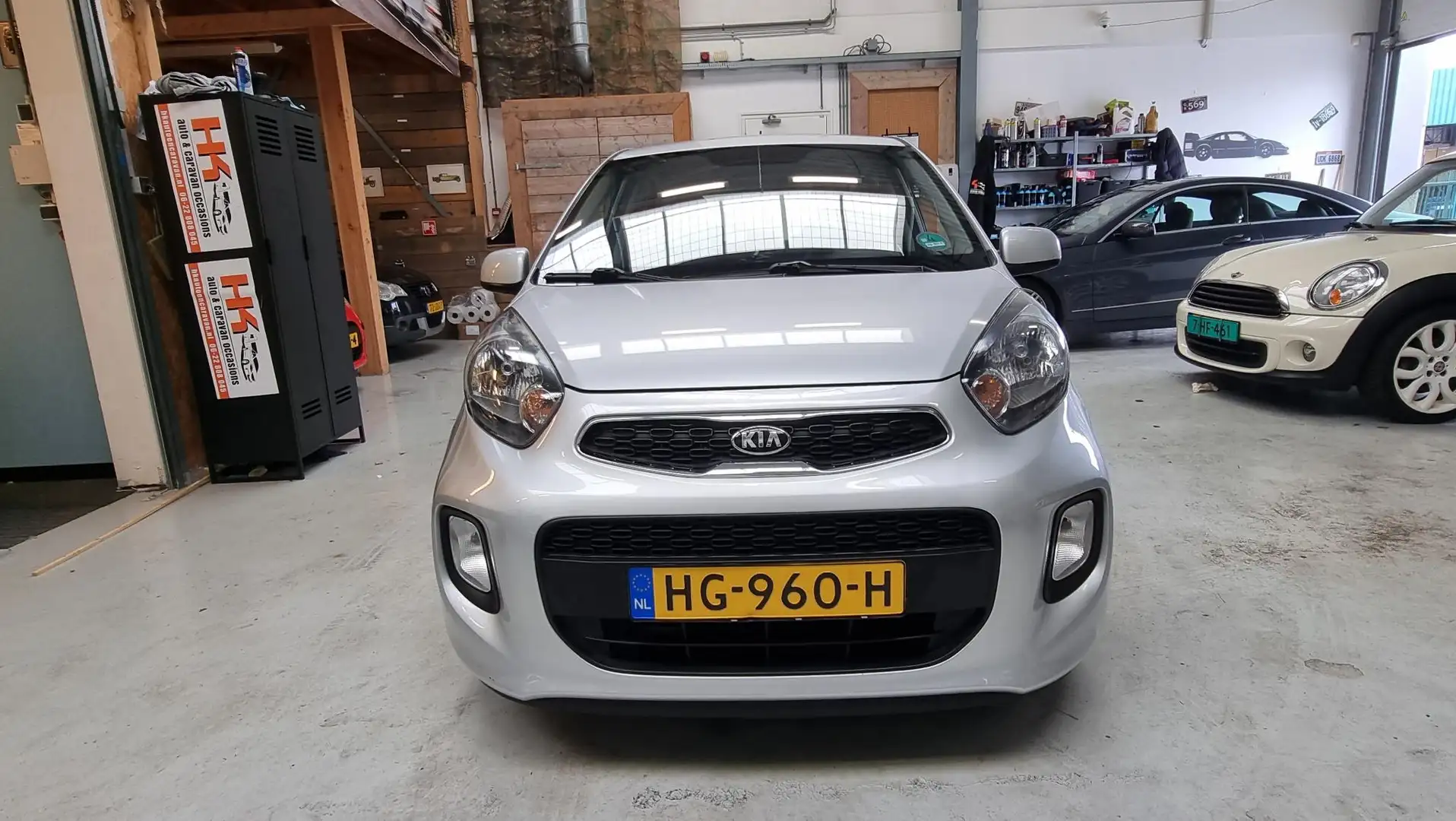 Kia Picanto 1.0 CVVT ComfortLine Navi, Bluetooth, Apple carpla Gris - 2