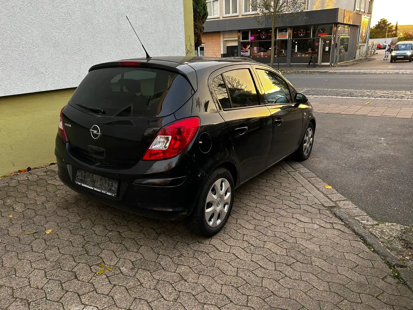 Opel Corsa Edition "111 Jahre" Zwart - 2