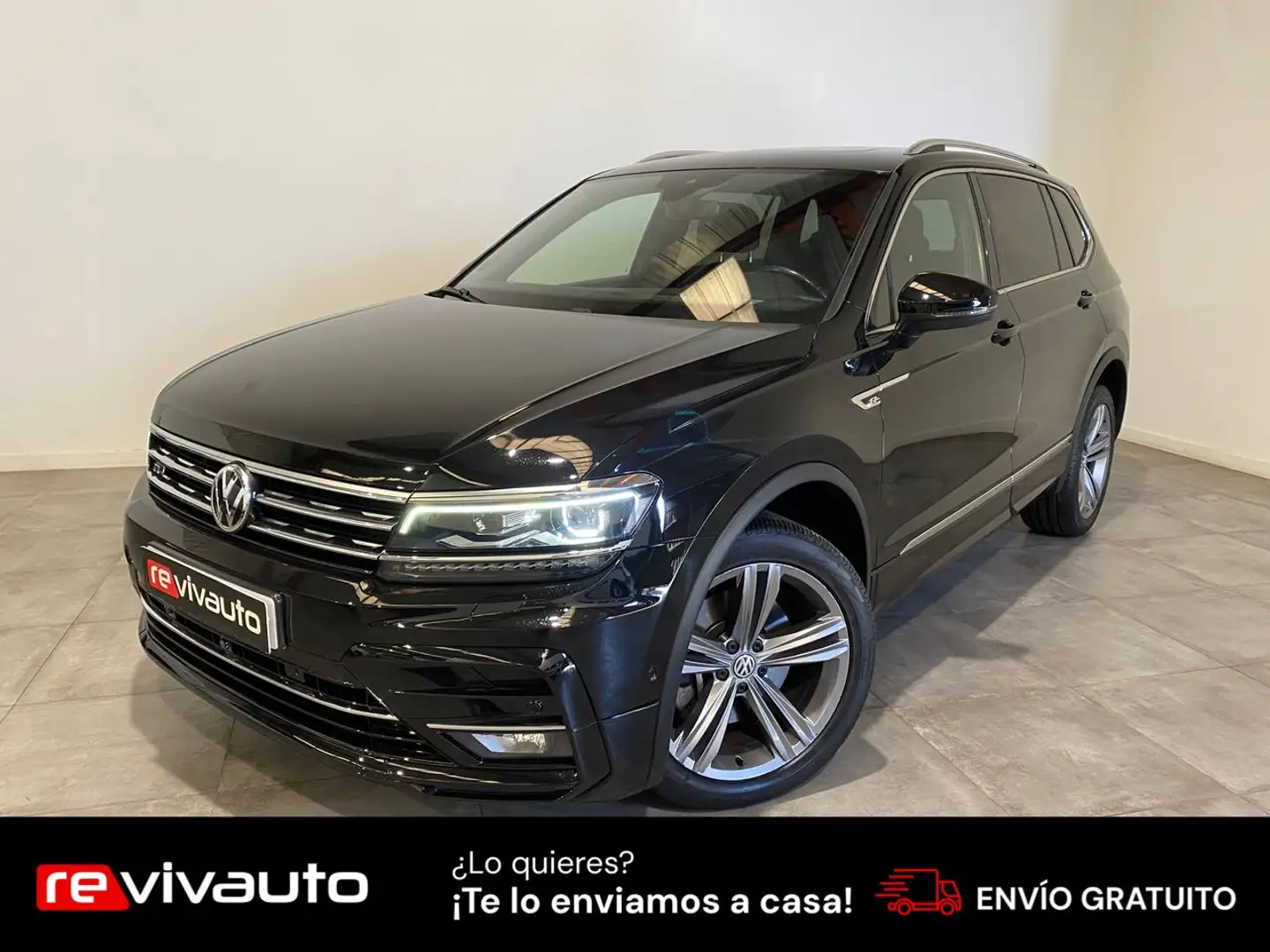 Volkswagen Tiguan 2.0 TSI Sport 4Motion DSG 140kW Zwart - 1