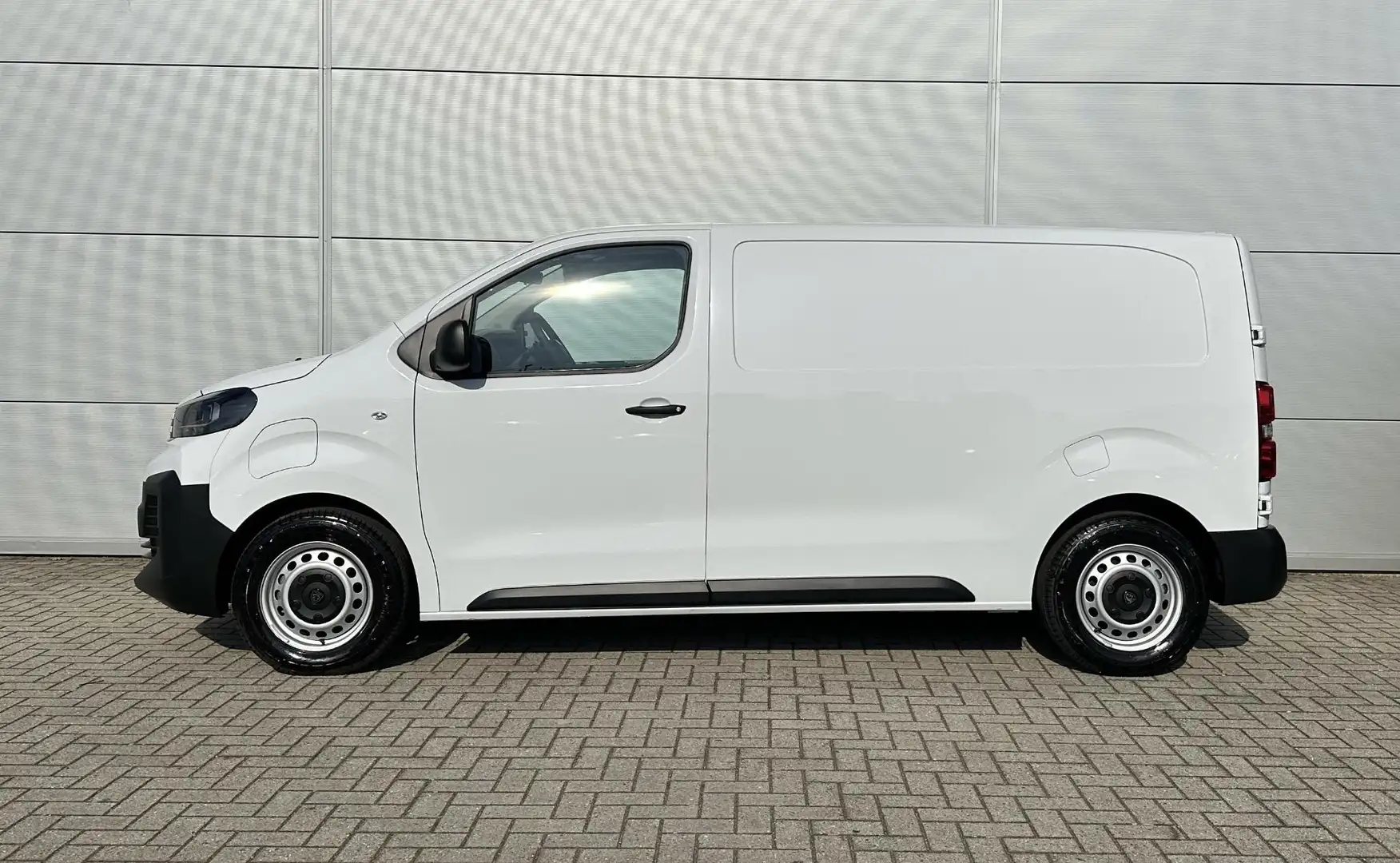 Peugeot e-Expert EV L2 75 kWh | Achteruitrijcamera | Navigatie | Ap Wit - 2