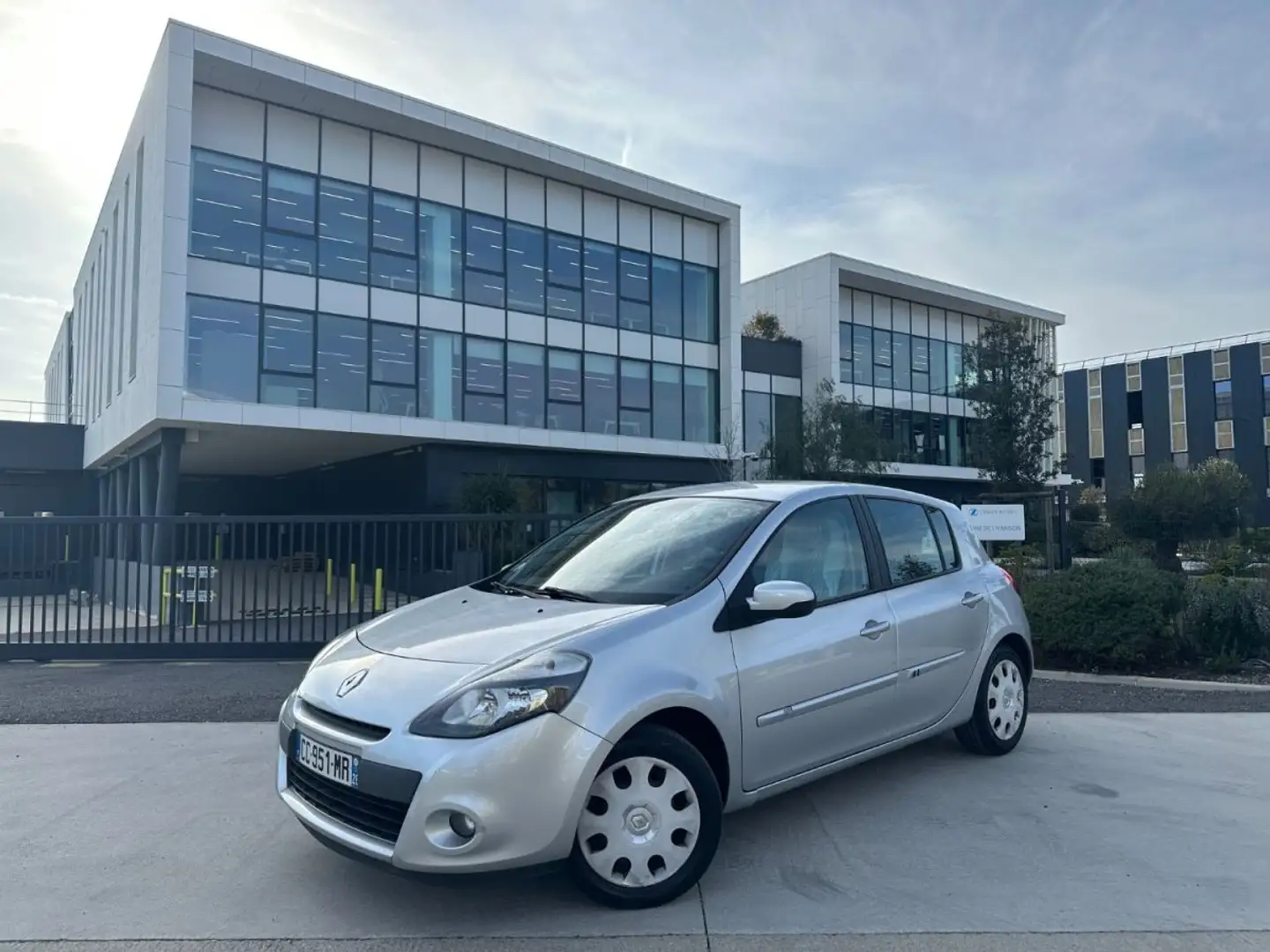 Renault Clio Expression Clim Сірий - 1