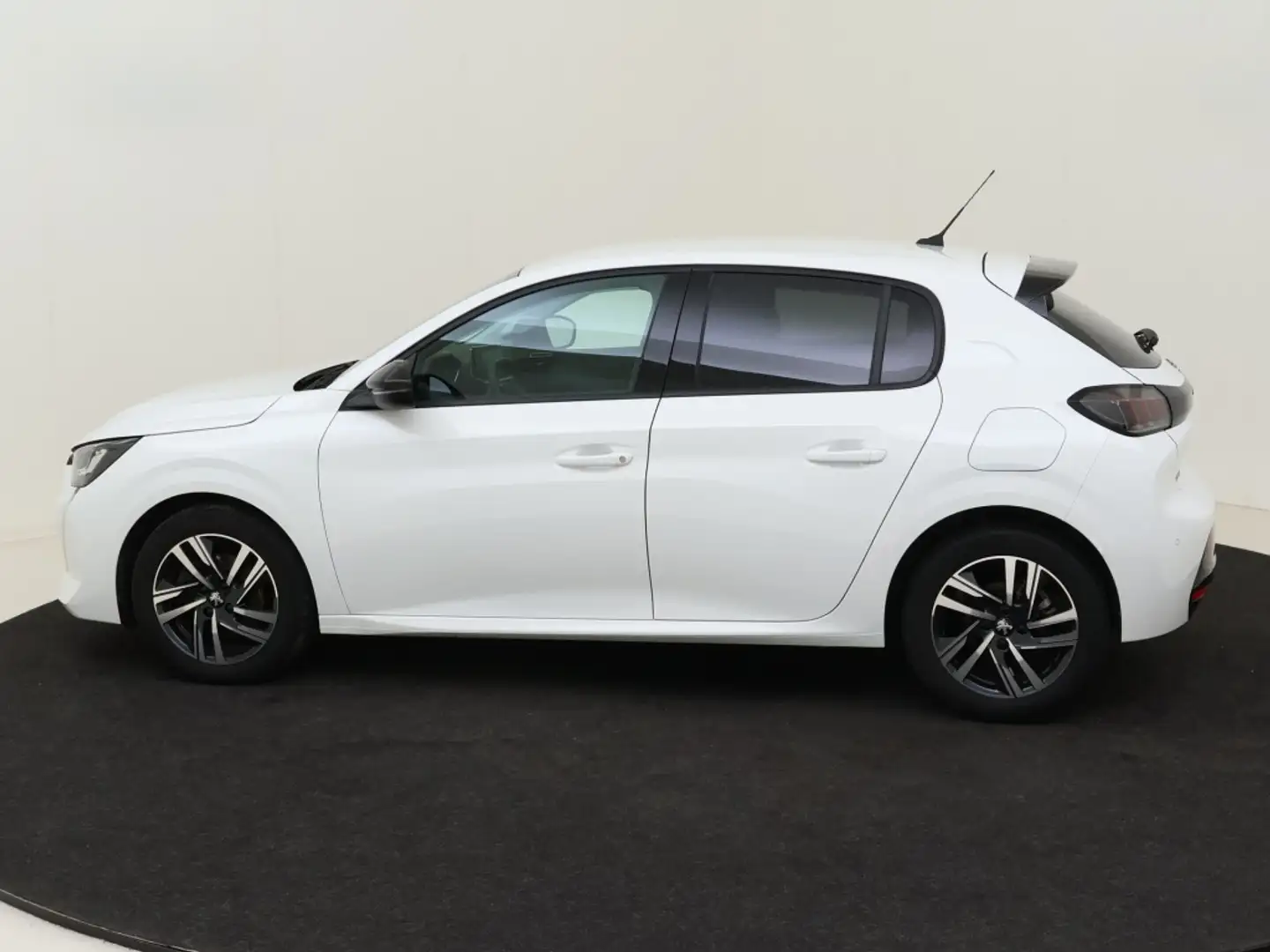 Peugeot 208 1.2 PT Allure | Cruise | Camera | Apple CarPlay/An Wit - 2