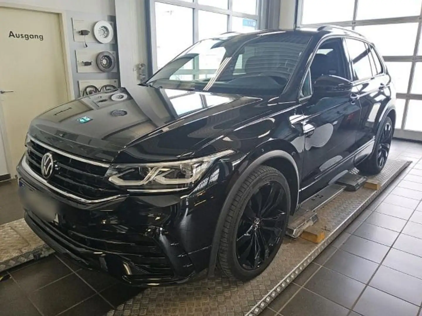 Volkswagen Tiguan 2.0 TDI DSG R-LINE BLACK STYLE IQ.LIGHT L Noir - 2