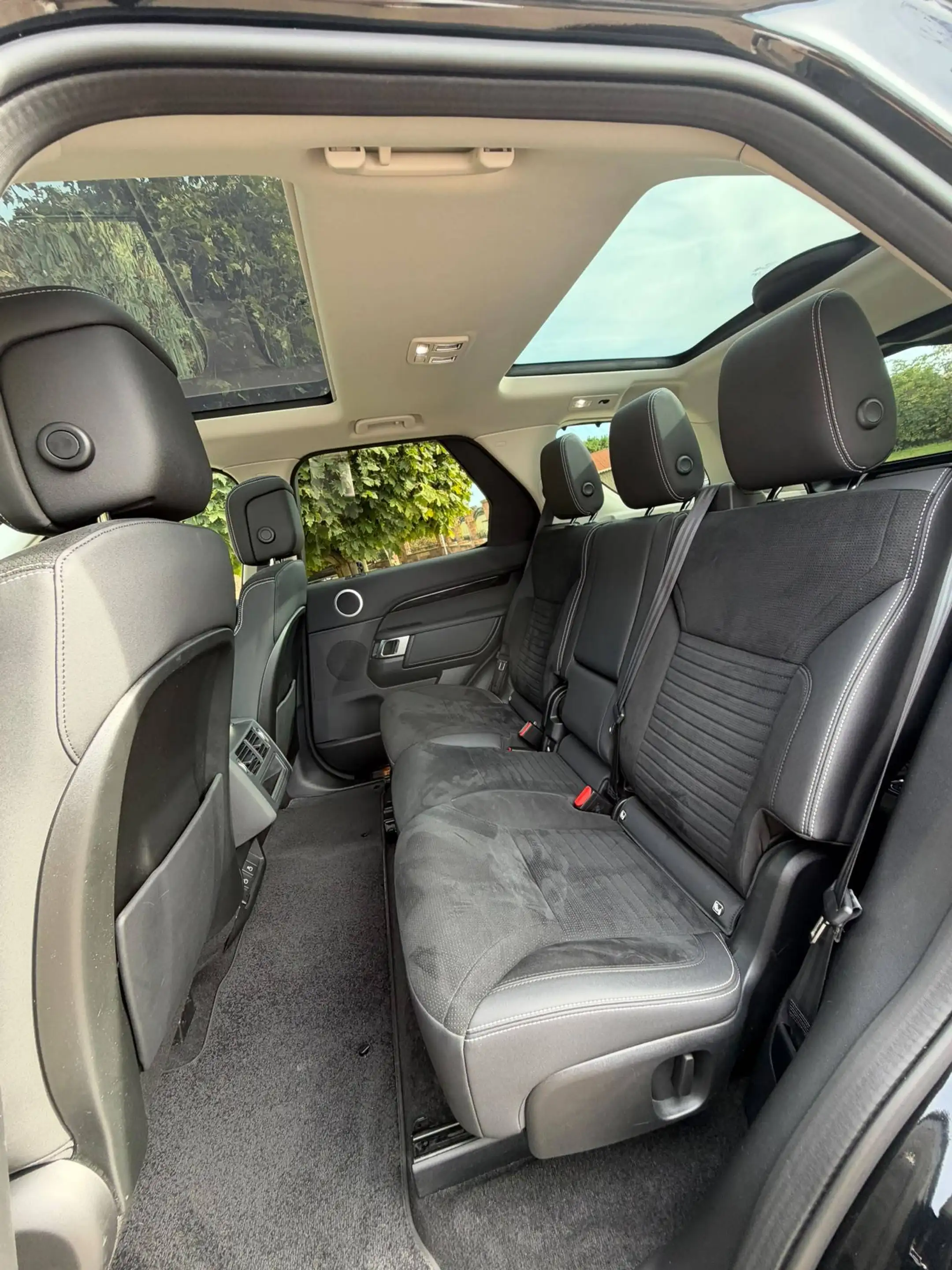 Land Rover Discovery SE D250 AWD *Service Neu* — photo 11
