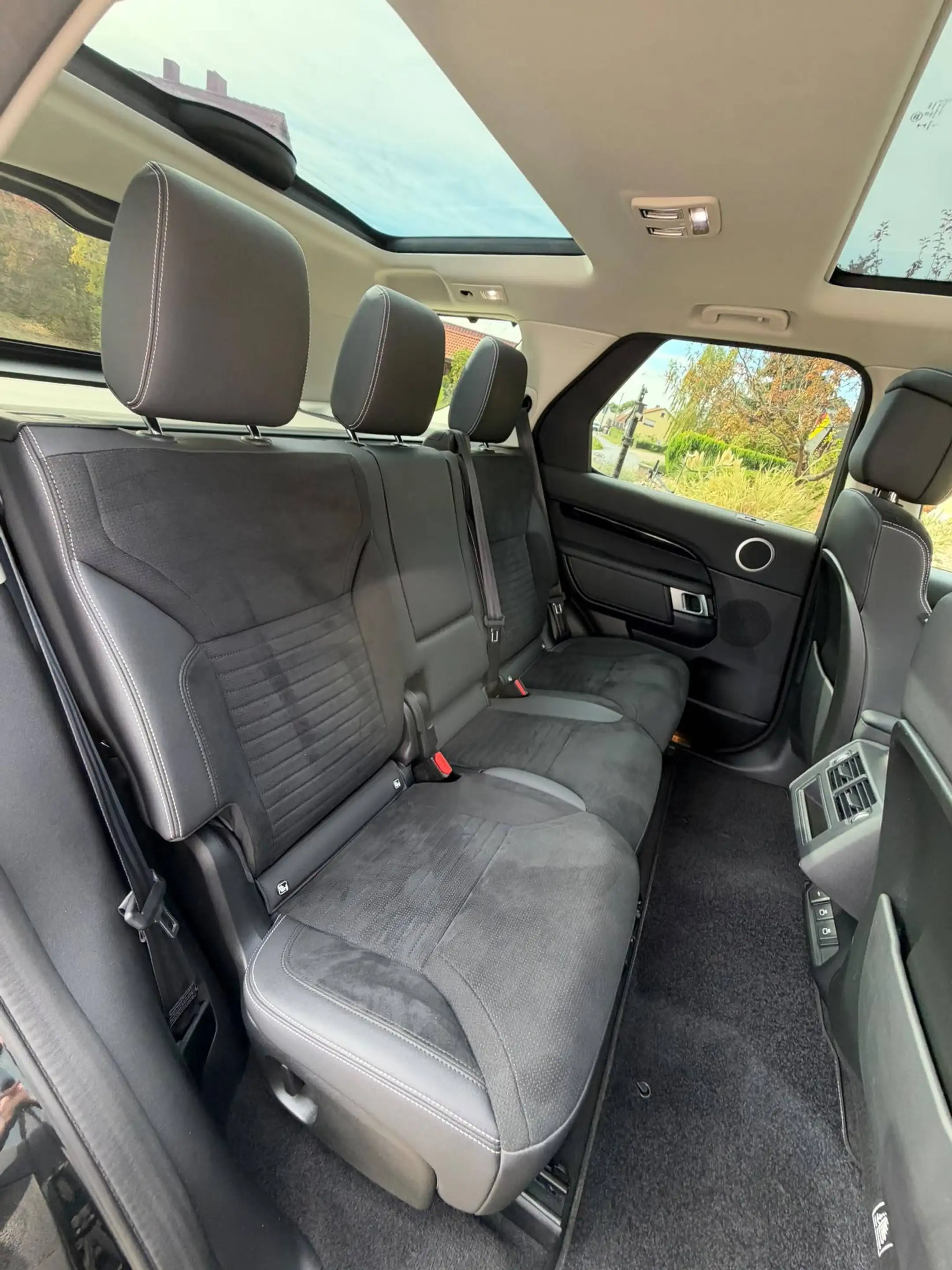 Land Rover Discovery SE D250 AWD *Service Neu* — photo 12