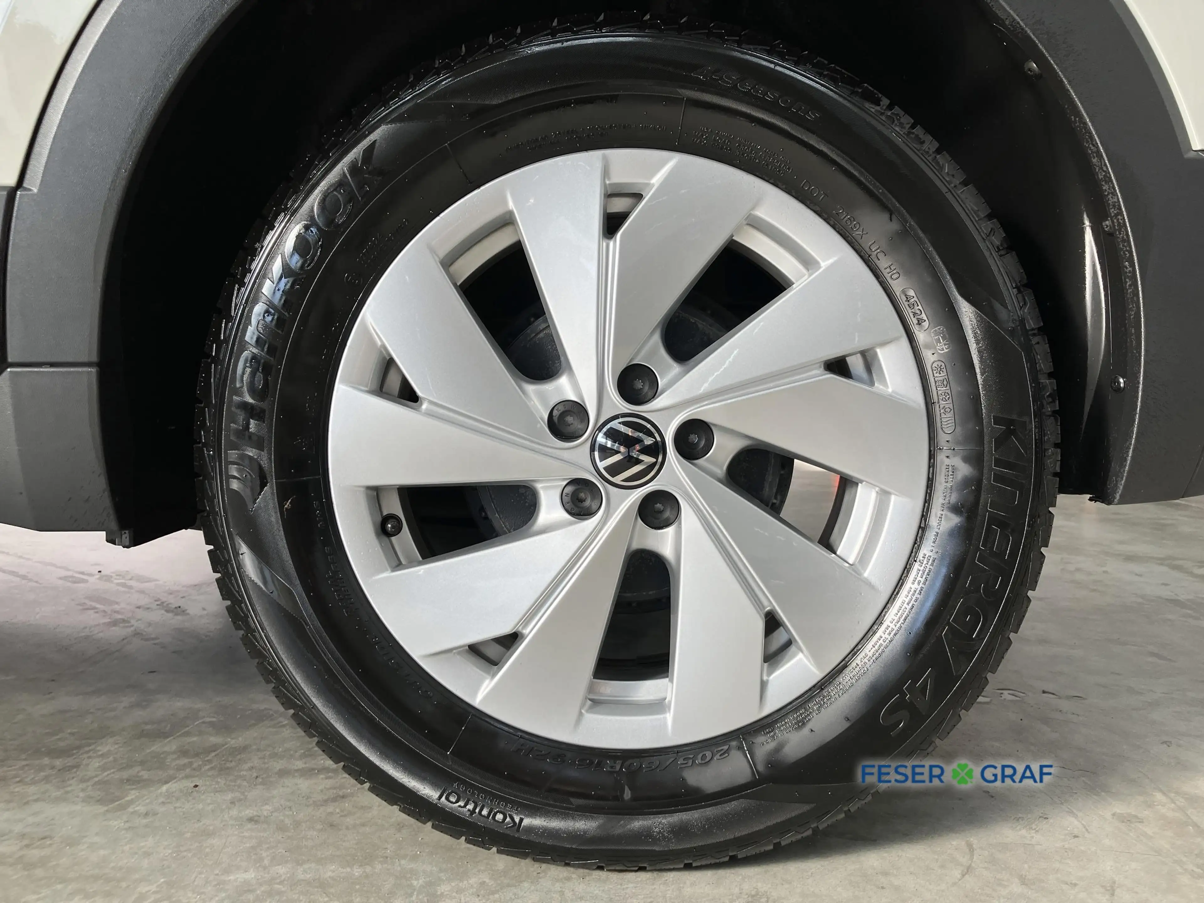 Volkswagen T-Cross Life 1.0 TSI RFK ACC SHZ LED Virtual Nav — photo 8
