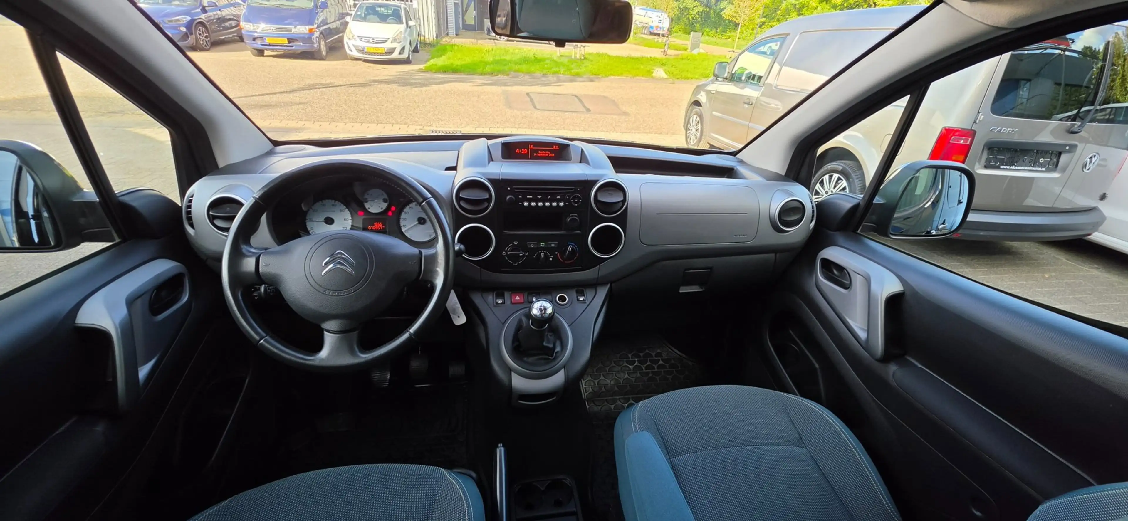 Citroen Berlingo 1.6 VTi Cruise Airco 4 Cilinder PDC Trekhaak Bleut — photo 7