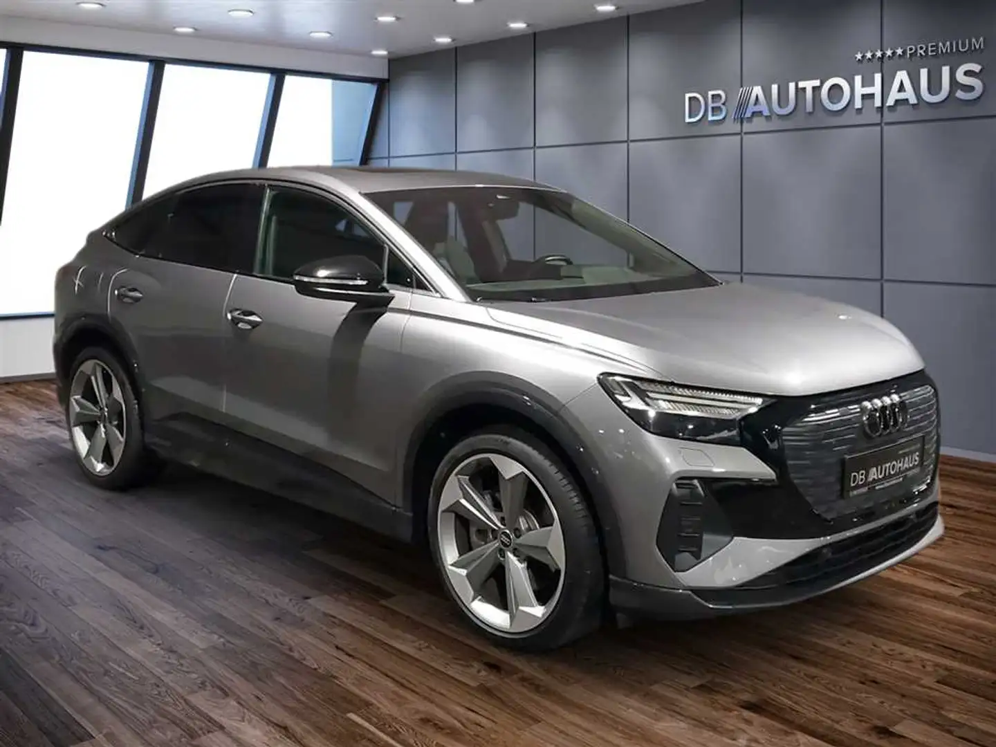 Audi Q4 e-tron 50 quattro Gris - 2