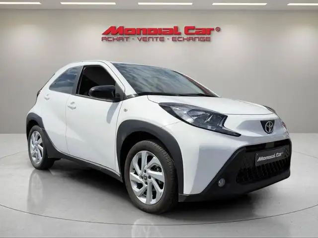 Toyota Aygo X view 9