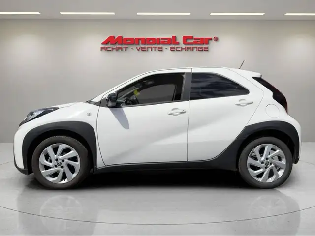 Toyota Aygo X view 3