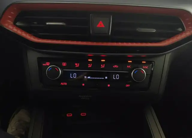Seat Ibiza view 12
