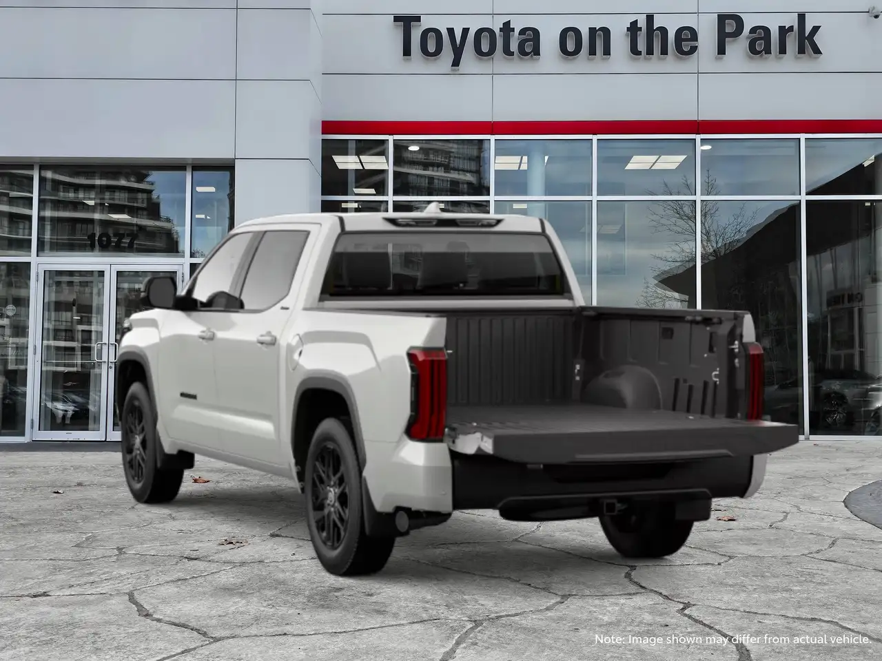 Toyota Tundra снимка Toyota Tundra