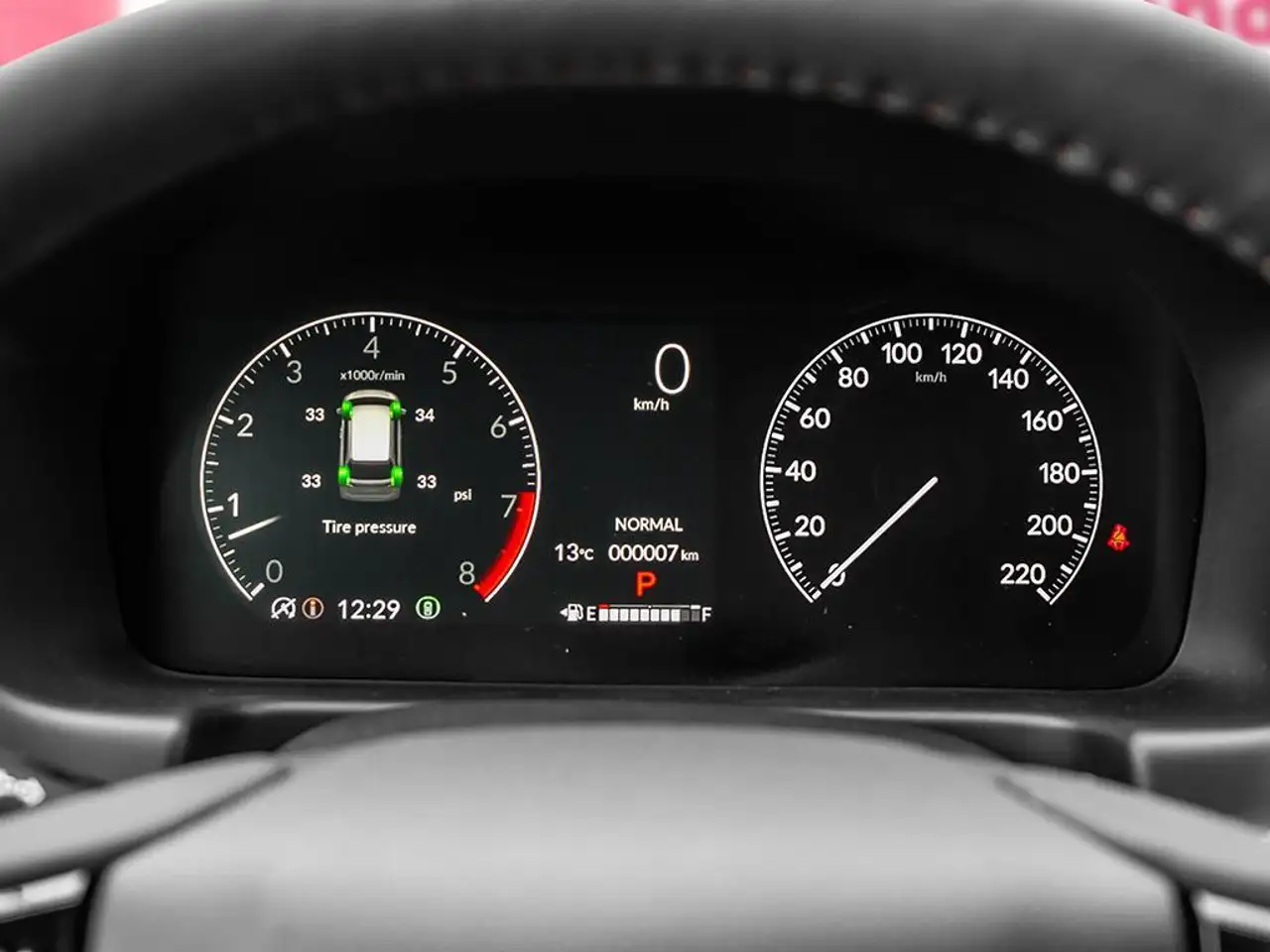 Honda Odyssey снимка Honda Odyssey