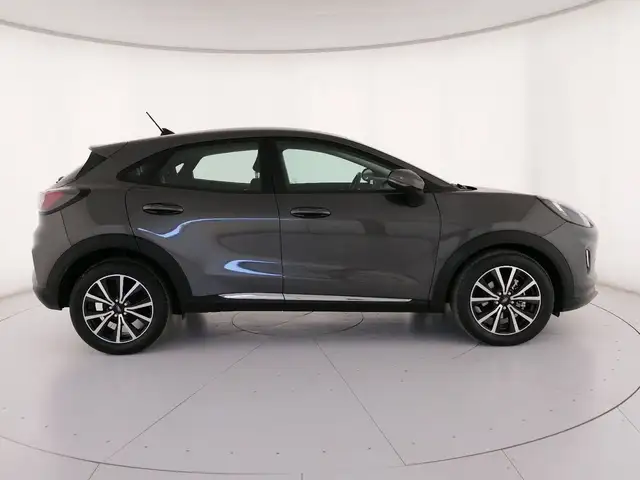 Ford Puma view 3