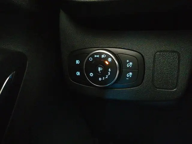 Ford Puma view 26