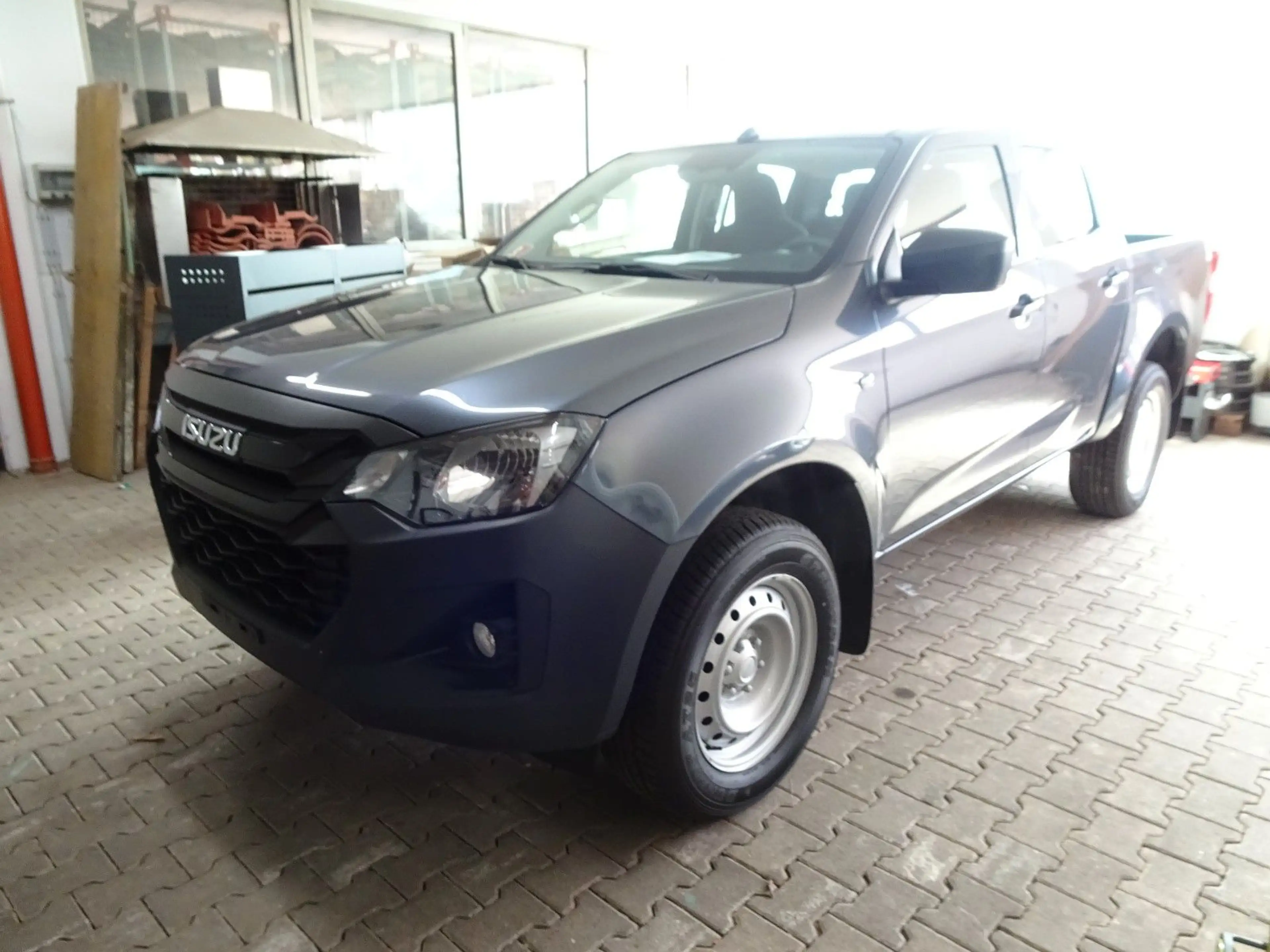 Isuzu D-Max Double Cab 4WD "L" SOFORT ab Lager! — photo 2