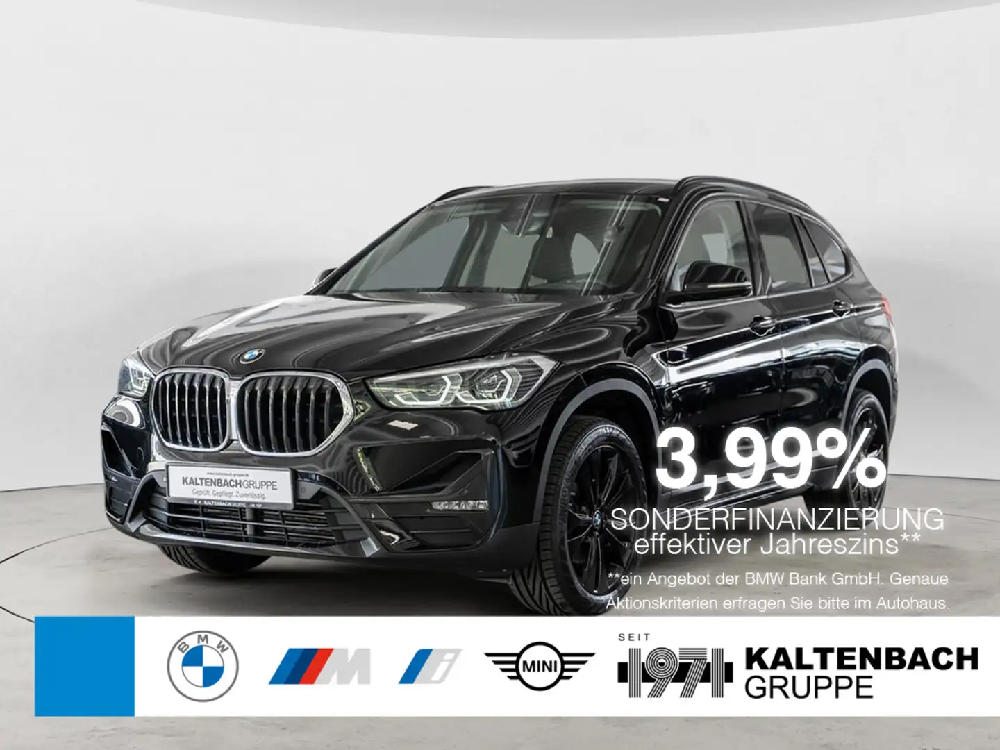 BMW X1 sDrive 18d Sport Line FACEL. LED NAVI SHZ Zwart - 1