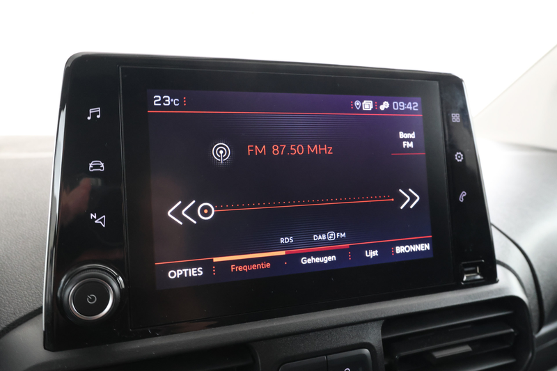 Peugeot Partner 1.5 BlueHDI Pro Long — photo 20