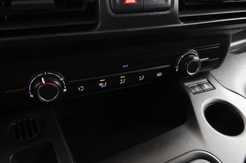 Peugeot Partner 1.5 BlueHDI Pro Long — photo 26