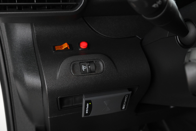 Peugeot Partner 1.5 BlueHDI Pro Long — photo 15