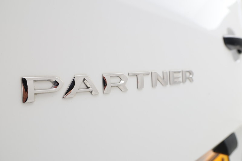 Peugeot Partner 1.5 BlueHDI Pro Long — photo 9