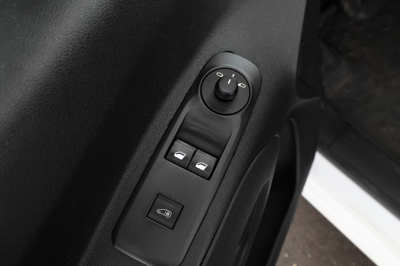 Peugeot Partner 1.5 BlueHDI Pro Long — photo 13