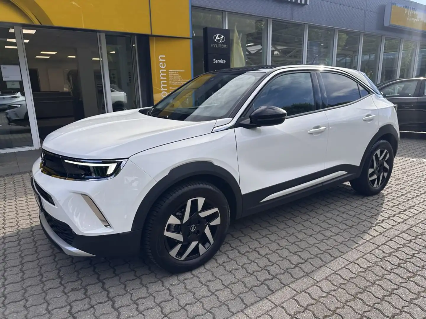 Opel Mokka-E Elegance Weiß - 1