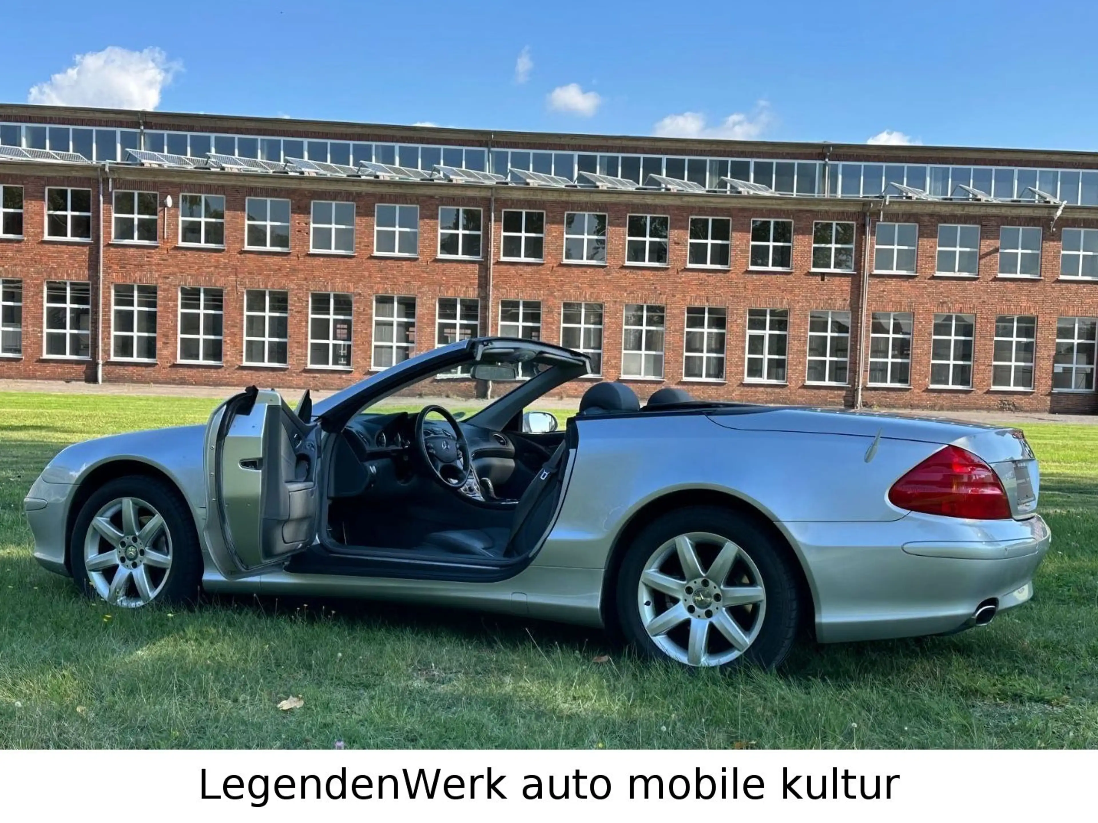 Mercedes-Benz SL 350 R230 2. Hand Scheckheft ERSTLACK BRD — photo 16