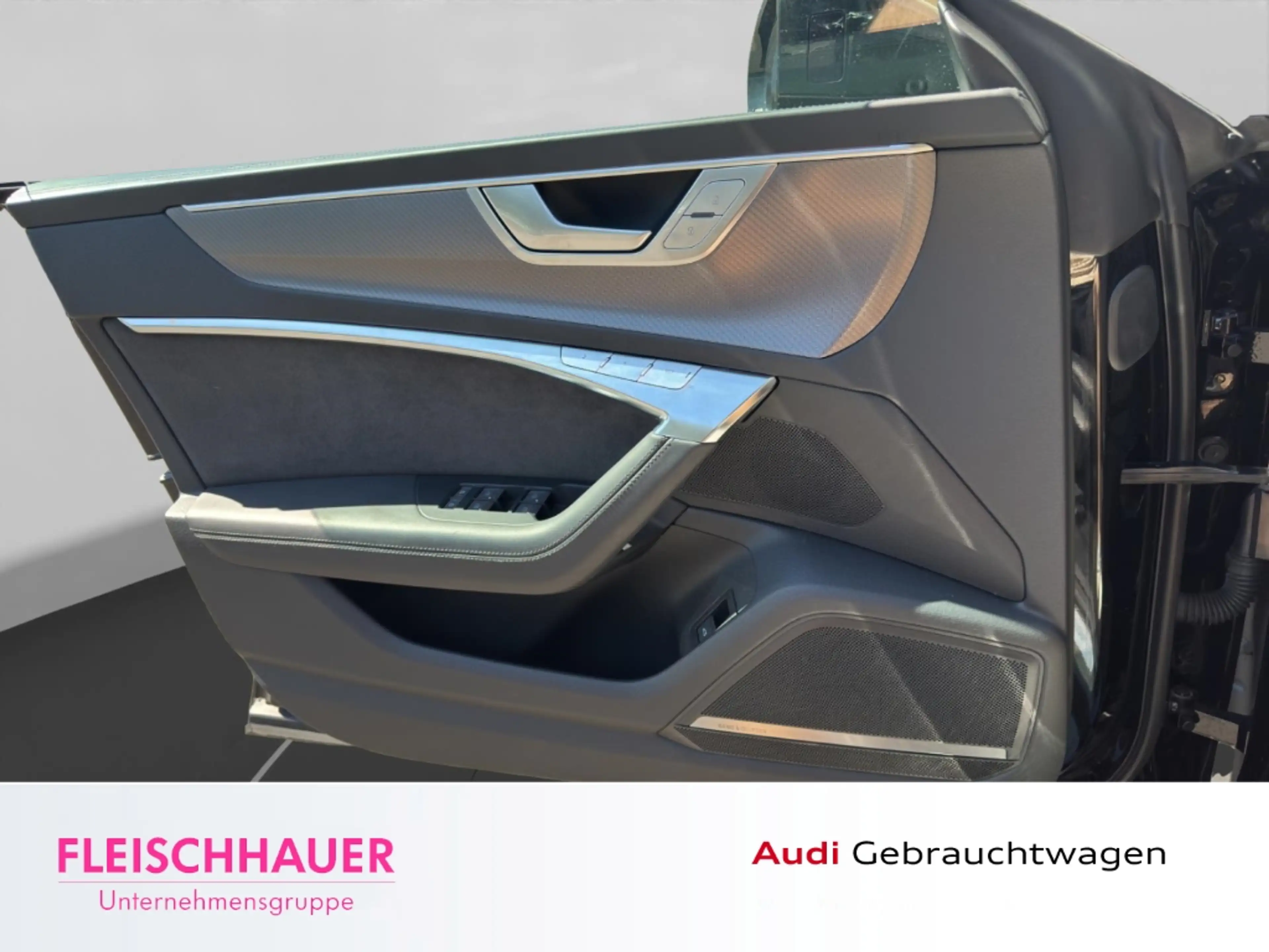 Audi RS7 4.0 TFSI quattro LED+360+PANO+HUD+ACC+RS-ABGAS+DYN — photo 13