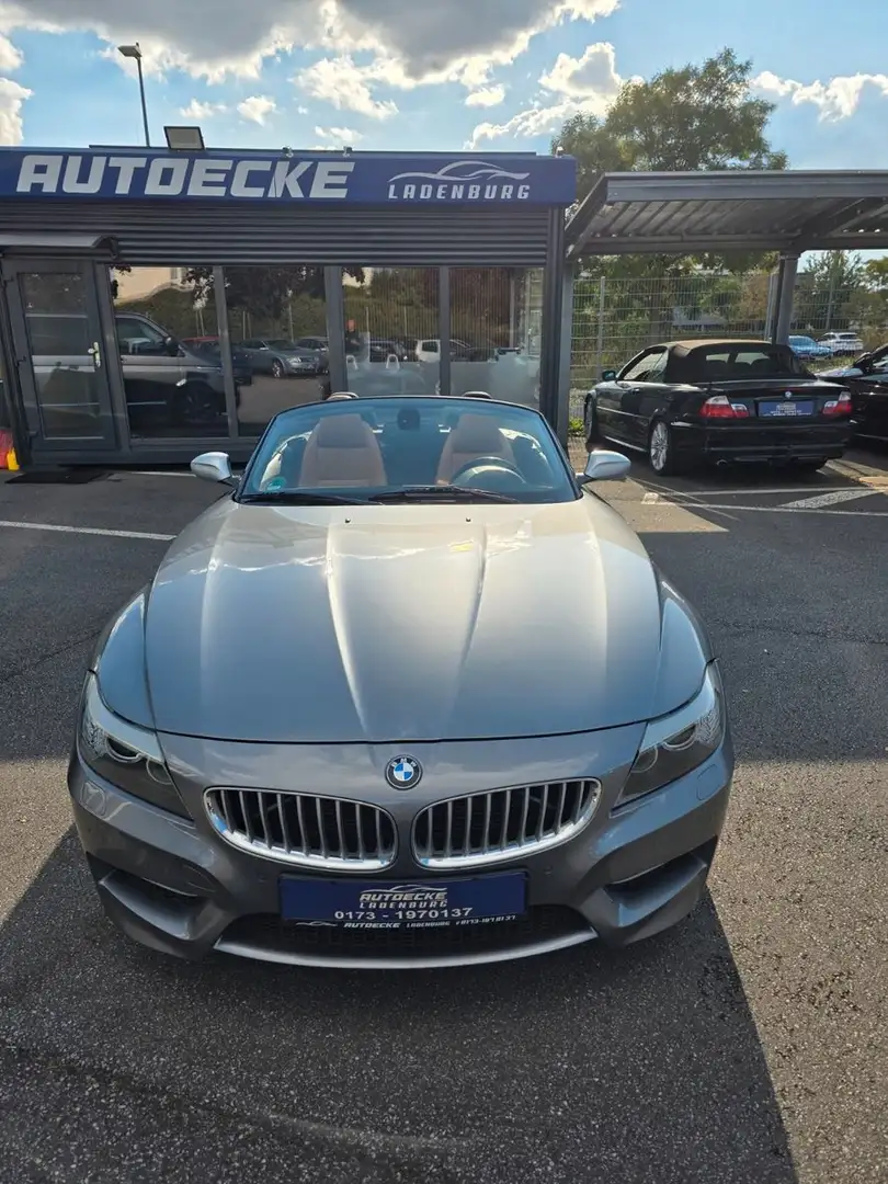 BMW Z4 Baureihe Z4 Roadster sDrive 35is M-Packet Grau - 2