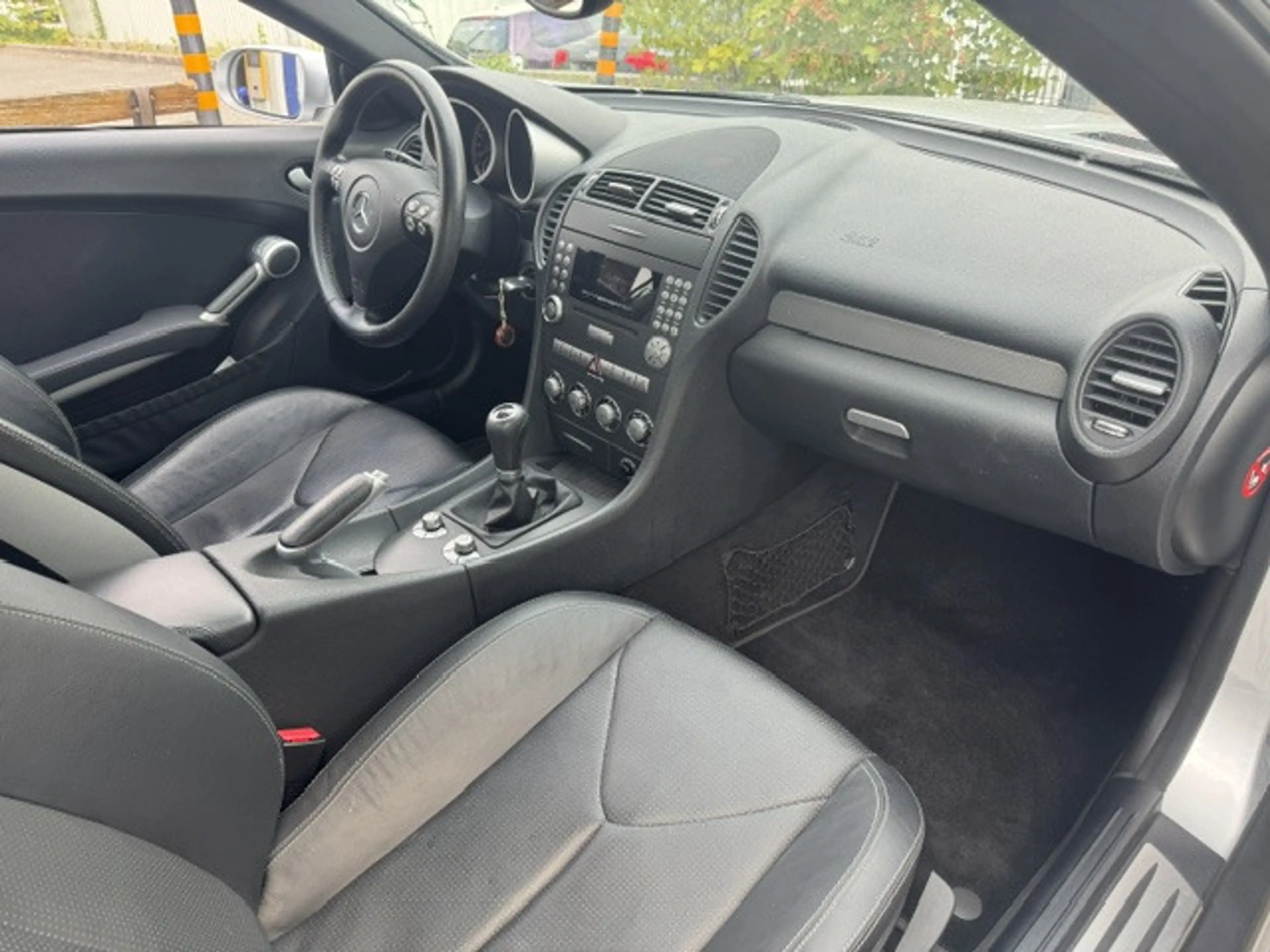 Mercedes-Benz SLK 200 MERCEDES BENZ SLK 200 KEMPRESSOR EDITION 10 LEDER — photo 5